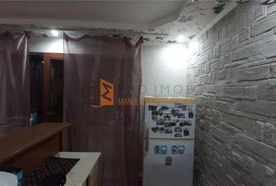 Apartament cu 2 camere semidecomandat, mobilat în Micro 3 - 11