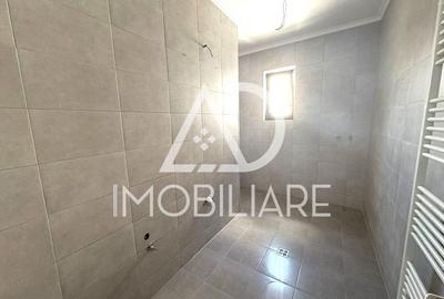 Apartament cu 3 camere în Central - 3