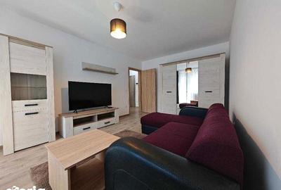 Apartament cu 2 camere decomandat, mobilat în Tractorul - 5