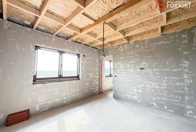 Casă individuală cu 4 camere cu Canalizare în Săcălaz - 18