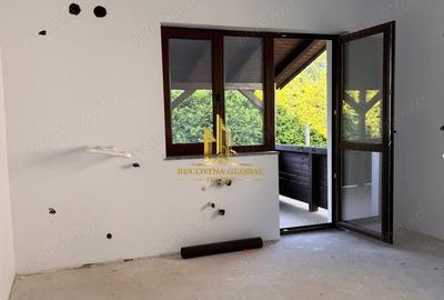 Casă cu Teren 403 Mp în Ipotești - 13