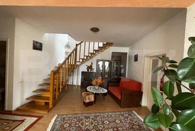 Casa cu 240  mp 8 camere cu teren 11 ari in Corunca - 5