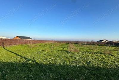 Teren de 2042 mp, în Tulucești - 2