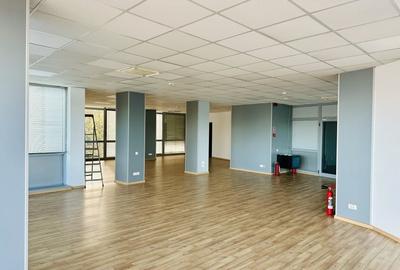 Oportunitate in zona centrala, 1000 m2 utili, terasa circulabila - 1