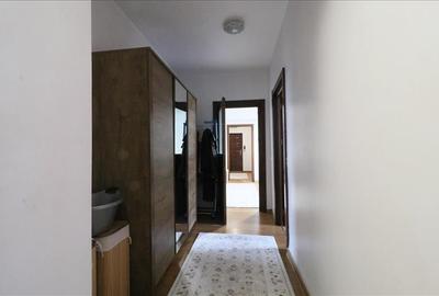 Apartament cu 4 camere semidecomandat în Tătărași - 4