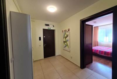 Apartament cu 2 camere decomandat, mobilat în Tractorul - 10