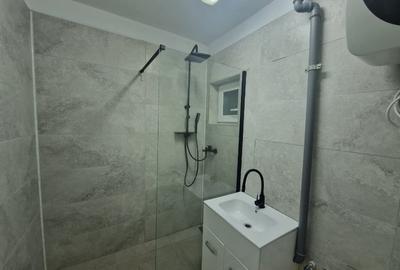 Închiriere Apartament 3 Camere – Zona Tineretului (Metrou) - 1