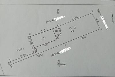 Casă cu 3 camere cu Teren 450 Mp în Central - 2