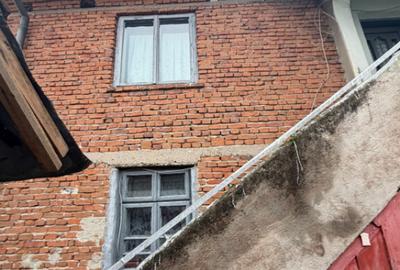 Casa/vila 70mp langa blocuri din caramida , 270mp teren, Fil - 1