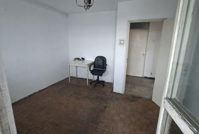 Apartament cu 2 camere decomandat în Cantemir - 3