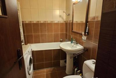 Apartament cu 2 camere decomandat în Hotvon - 5