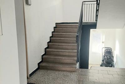 Apartament cu 3 camere decomandat în Decebal - 2