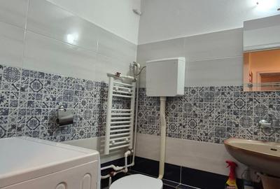 Garsonieră decomandată, mobilată în Vitan Mall - 12