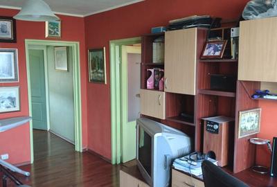 Apartament 4 camere, 2 bai, 93 mp, CT, AC, Alexandru cel Bun Apartament 4 camere, 2 bai, 93 mp, CT, AC, Alexandru cel Bun - 2