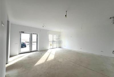 Spatiu comercial 71 mpu cu vitrina stradala 12 ml 2 parcari pe Doamna Stanca - 2