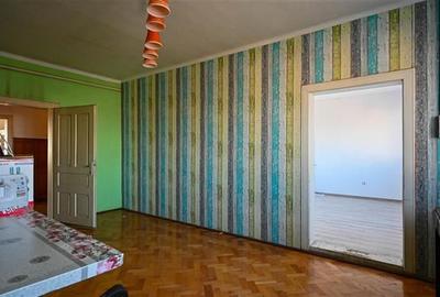 FILM! Complex agrozootehnic cu traditie, echipat,pretios potential multiplu, Bra - 9