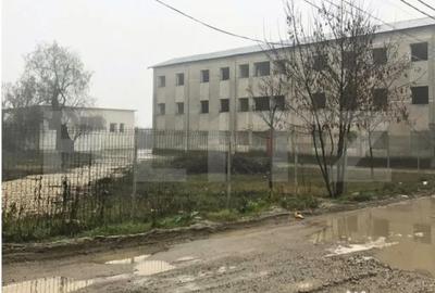 Spațiu comercial, de 549 mp, în Central - 18