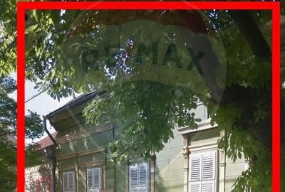 Casă individuală cu 3 camere cu Canalizare în Eminescu - 1