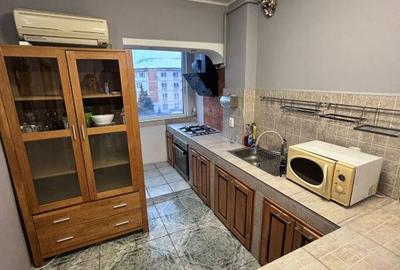 Apartament cu 3 camere în Republicii - 8