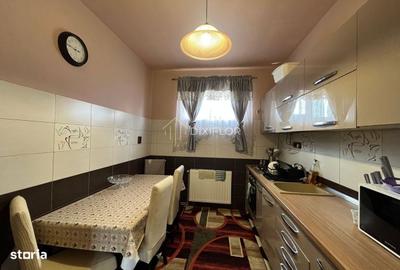 Casă cu 6 camere cu Teren 1100 Mp în Criș - 3