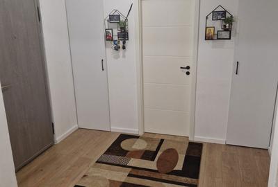 Apartament cu 3 camere decomandat în Rogerius - 5
