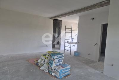 Casă individuală cu 3 camere cu Canalizare în Albota - 1