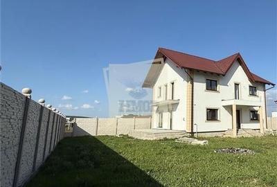 Casa Individuala cu 4 dormitoare, teren 720 mp in Cristian - Sibiu - 3