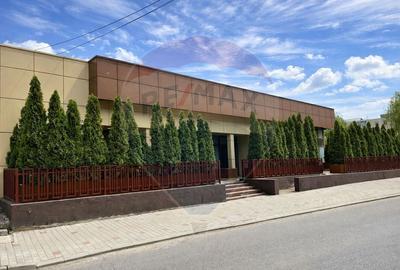 Spațiu comercial, de 370 mp, în Alecu Russo - 1