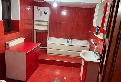 Casă cu 4 camere cu Teren 150 Mp în Central - 3