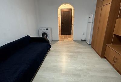 Garsonieră pe Muncii la etajul 2, 22 mp, centrală termică - 6