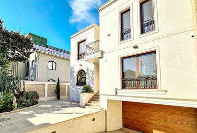 Casă individuală cu 5 camere în Primo