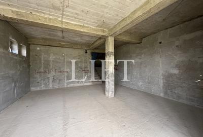 Oferta unica - Casa de vacanta, teren 2300mp, Bran - Sohodol - 11