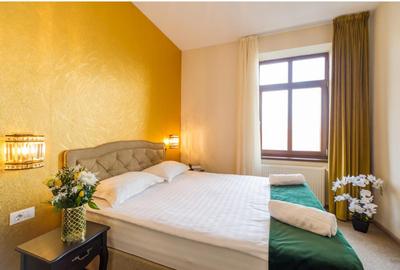 Apartament cu 5 camere decomandat, mobilat în Schei - 2