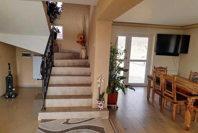 Casă cu Teren 5000 Mp în Corbeni - 9