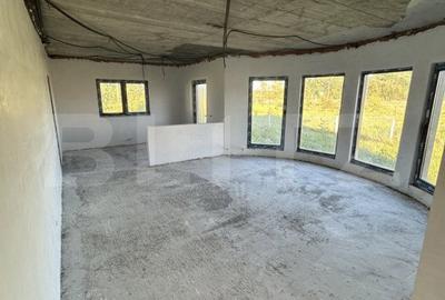 Casă cu 4 camere cu Teren 500 Mp în Beclean - 12