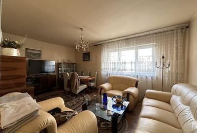 Apartament cu 4 camere decomandat, mobilat în Mărăști
