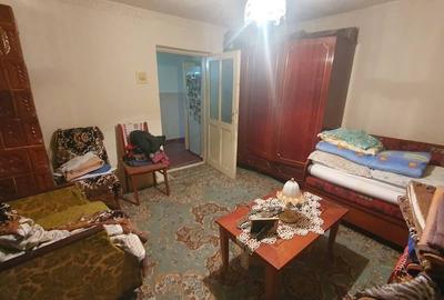 Casa la sol - 3 camere - Ovidiu - zona Penny - 69.500 euro (Cod E2) - 5