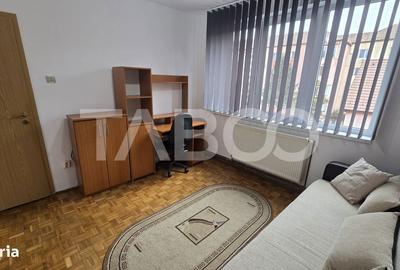 Apartament cu 2 camere semidecomandat, mobilat în Mihai Viteazul - 2