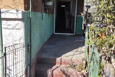 Casă individuală cu 2 camere cu Canalizare în Mărăști - 11