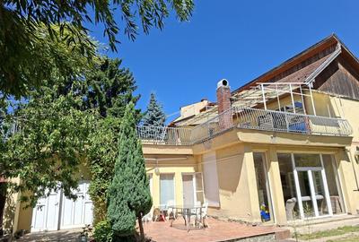 Casă individuală cu 6 camere cu Teren 1000 Mp în 14 Mai - 1