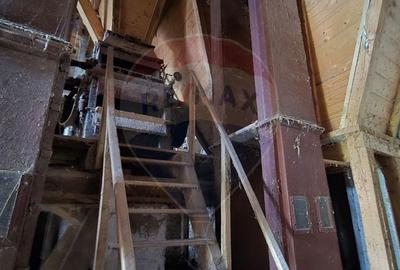 Casă cu 10 camere cu Teren 1000 Mp în Chisindia - 20