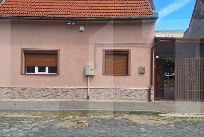 Casă cu 4 camere cu Teren 350 Mp în Central - 6