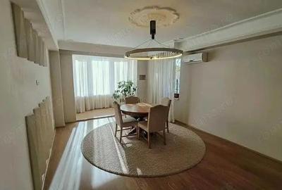 Apartament cu 3 camere decomandat în Central - 6