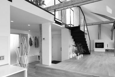 Mansardă într-o vilă renovată integral - 8