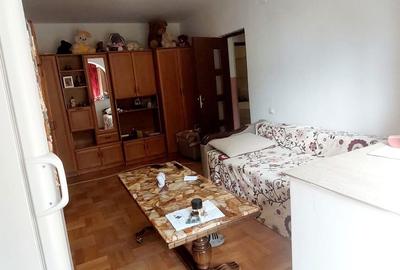 Apartament cu 2 camere decomandat în Ștefănești - 4