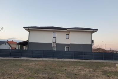 Casă cu 4 camere în Becicherecu Mic - 8