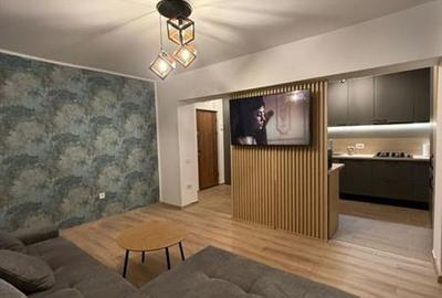 Apartament cu 2 camere decomandat, mobilat în Tractorul - 1