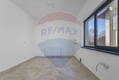 Vila superba Cernica | vedere la padure si lac | finijaj... - 10