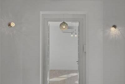 Casă individuală cu 9 camere cu Teren 200 Mp în Central - 11