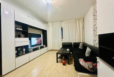 Apartament cu 3 camere decomandat, mobilat în Dristor